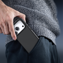 ROXX Next Era Hülle | iPhone 17 Pro | Mit Kameraknopf | Mit MagSafe