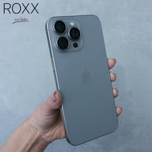 ROXX Japanischer 9H Kameraschutz | Titan Natur | iPhone 15 Pro & 15 Pro Max